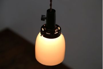 アンティーク　シンプルでおしゃれな吊り下げ天井照明