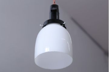 アンティーク　シンプルでおしゃれな吊り下げ天井照明