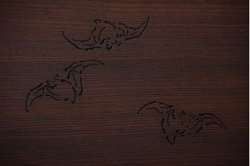 古民具・骨董　趣溢れる透かし彫りのアンティーク欄間