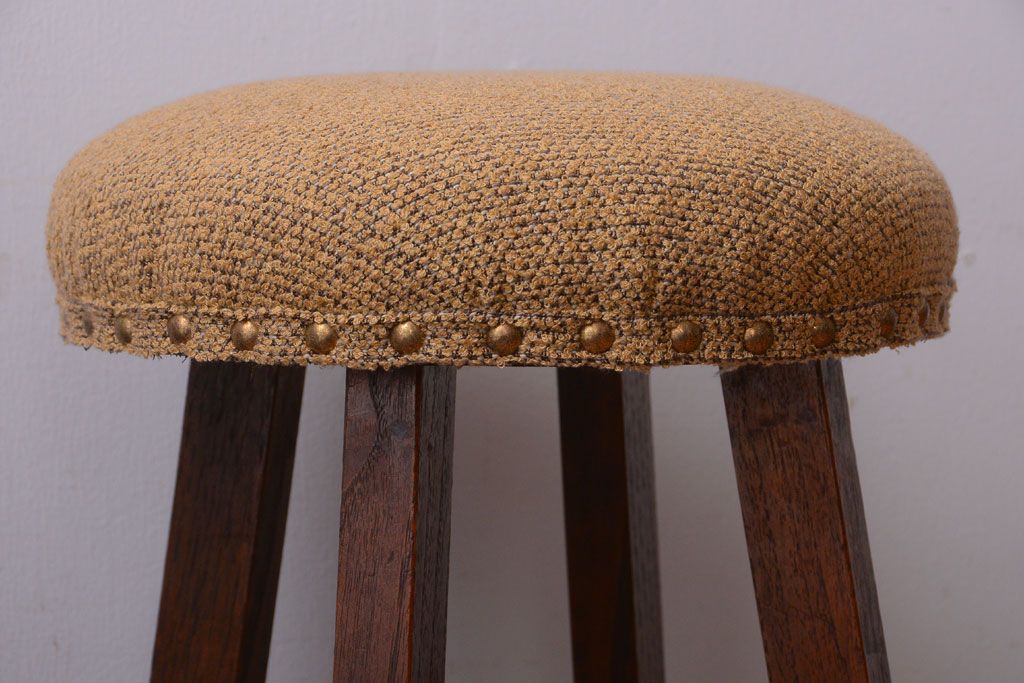 レトロ家具　和製アンティーク　古い木のレトロなクッション座面スツール