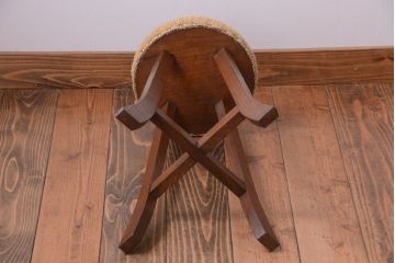 レトロ家具　和製アンティーク　古い木のレトロなクッション座面スツール