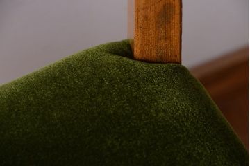 レトロ家具　和製アンティーク　古いナラ材のレトロなチェア