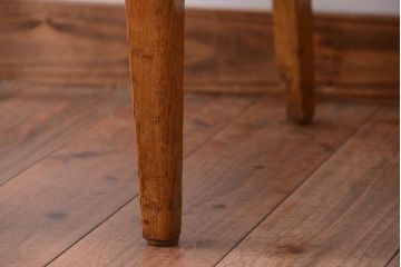 レトロ家具　和製アンティーク　古いナラ材のレトロなチェア