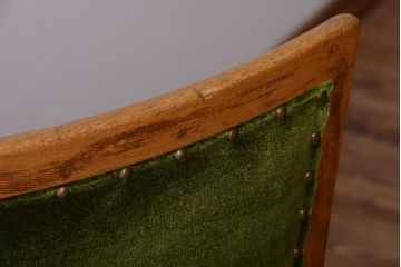 レトロ家具　和製アンティーク　古いナラ材のレトロなチェア