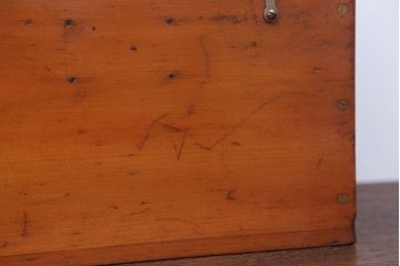 アンティーク雑貨　アンティーク　古い木製の収納ケース(収納箱)