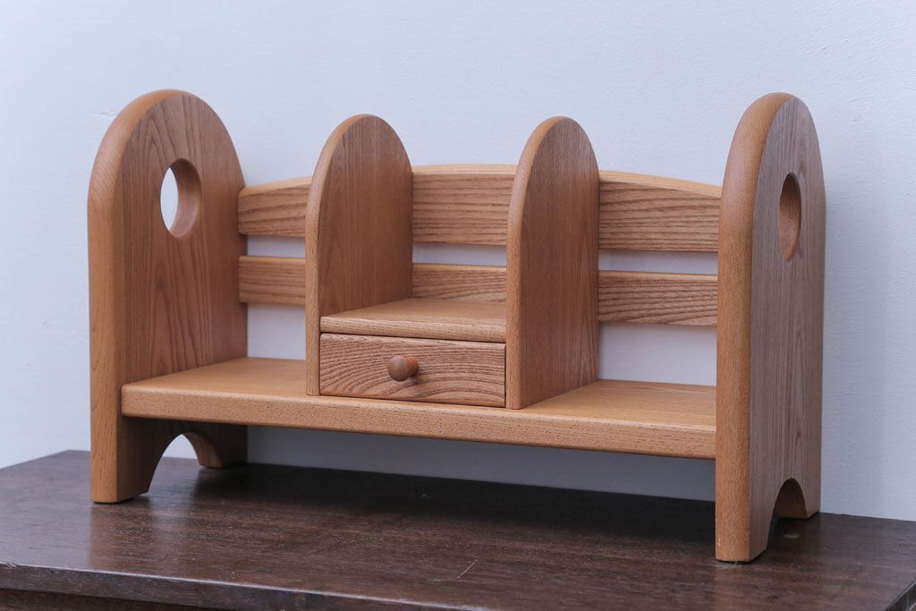 アンティーク雑貨　中古　小さな引き出し付き!ナラ材の本立て(2)