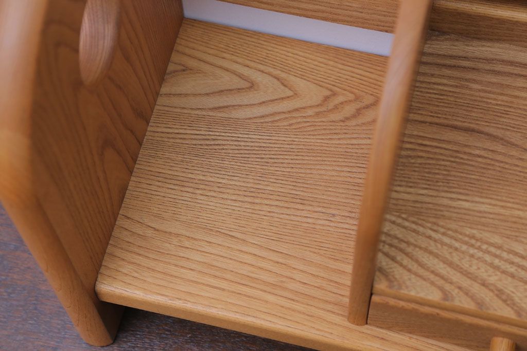 アンティーク雑貨　中古　小さな引き出し付き!ナラ材の本立て(2)