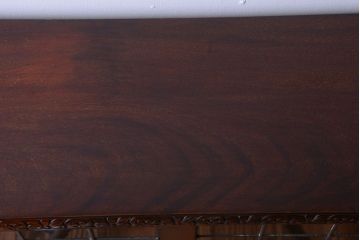 アンティーク家具　イギリスアンティーク　ウォールナット材の高級ブックケース