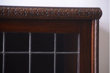 アンティーク家具　イギリスアンティーク　ウォールナット材の高級ブックケース