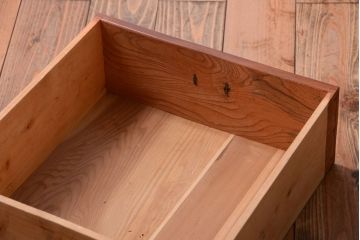 アンティーク家具　和製アンティーク　モールガラス入り!鉄脚付き収納棚(1)