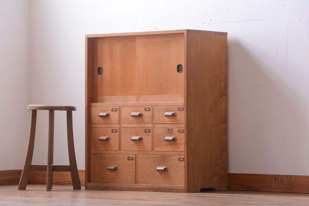 アンティーク家具　和製アンティーク　古い木味の引き出し付き収納棚