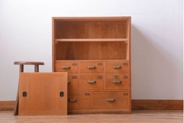 アンティーク家具　和製アンティーク　古い木味の引き出し付き収納棚