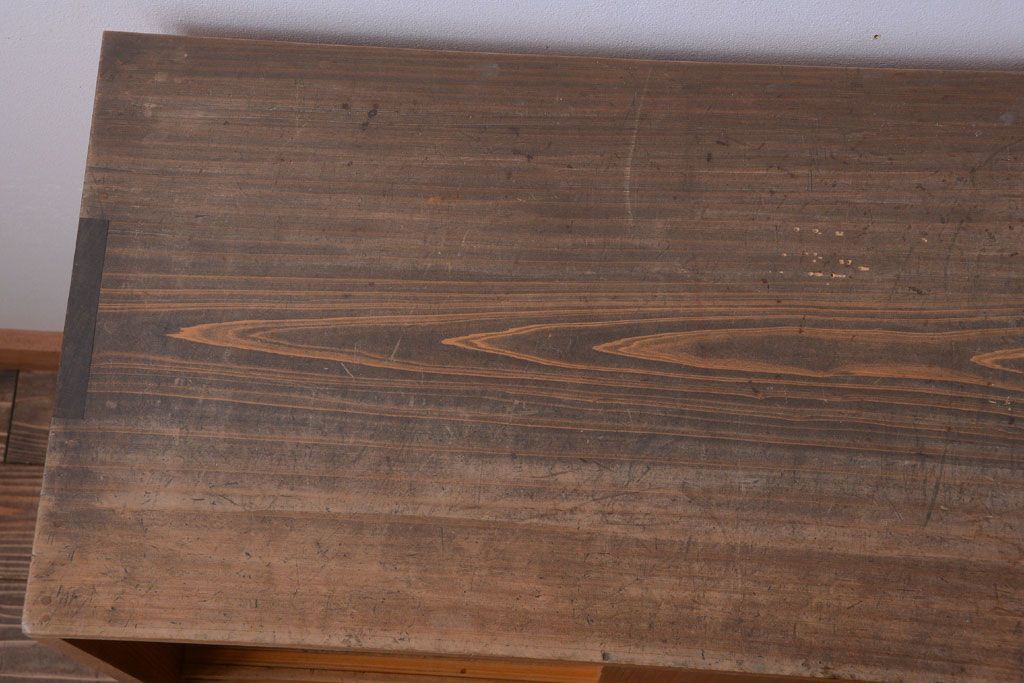 アンティーク家具　和製アンティーク　古い木味の引き出し付き収納棚