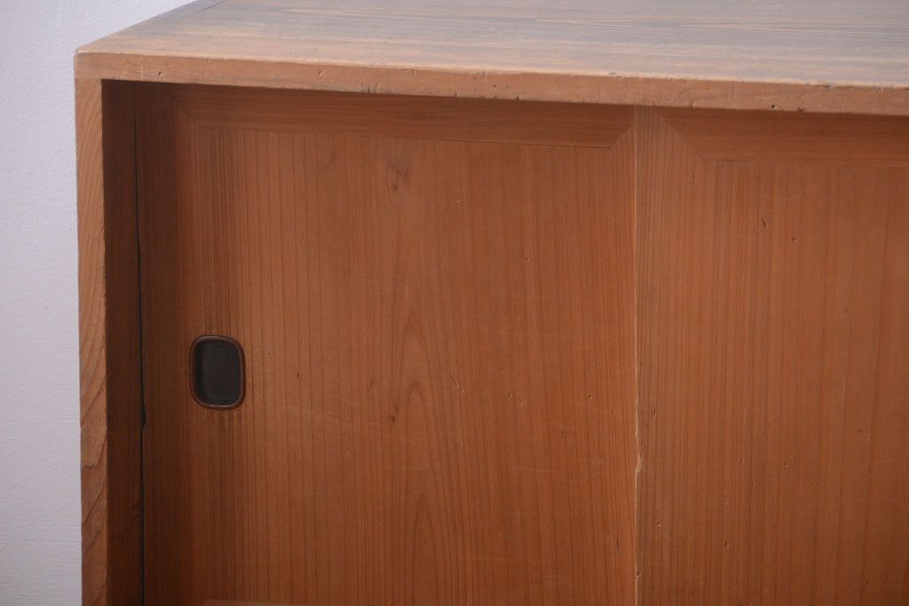 アンティーク家具　和製アンティーク　古い木味の引き出し付き収納棚