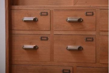 アンティーク家具　和製アンティーク　古い木味の引き出し付き収納棚