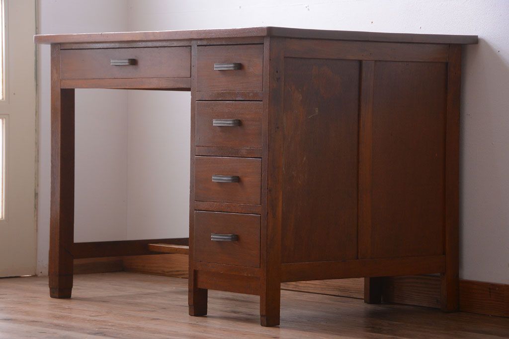 レトロ家具　昭和レトロ　古い木製のシンプルなアンティーク片袖机