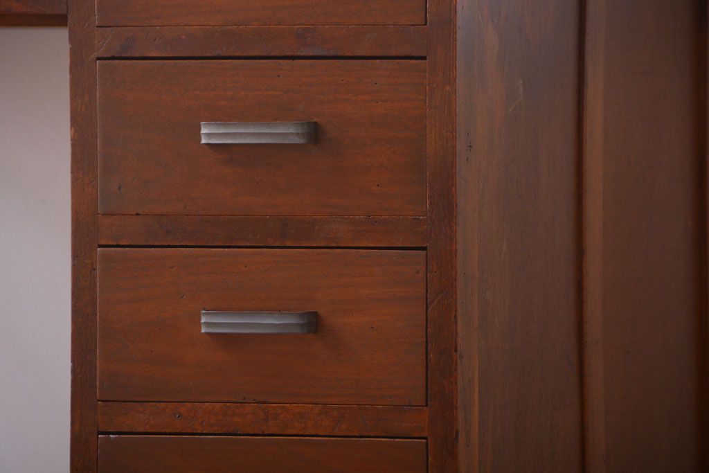 レトロ家具　昭和レトロ　古い木製のシンプルなアンティーク片袖机
