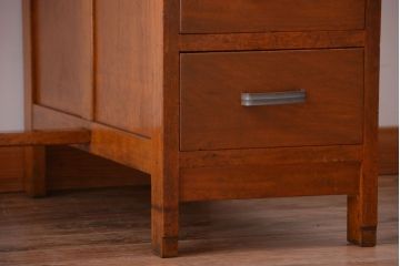 レトロ家具　昭和レトロ　古い木製のシンプルなアンティーク片袖机