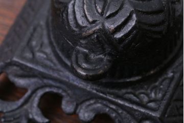 アンティーク雑貨　アンティーク　大正〜昭和初期　古いアイアンのインクボトルホルダー