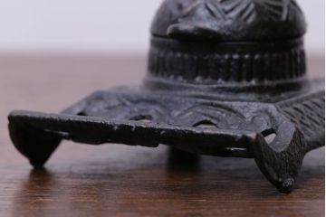 アンティーク雑貨　アンティーク　大正〜昭和初期　古いアイアンのインクボトルホルダー
