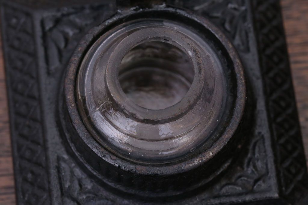 アンティーク雑貨　アンティーク　大正〜昭和初期　古いアイアンのインクボトルホルダー