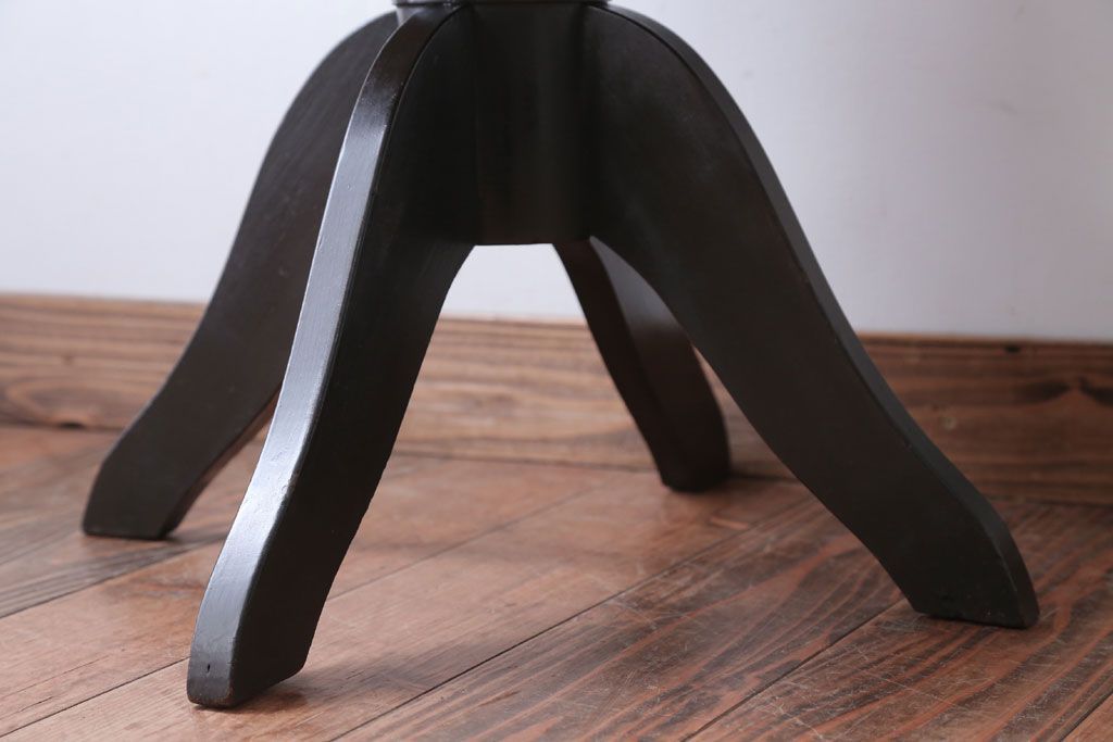 アンティーク家具　 アンティーク　シックでおしゃれな回転イス