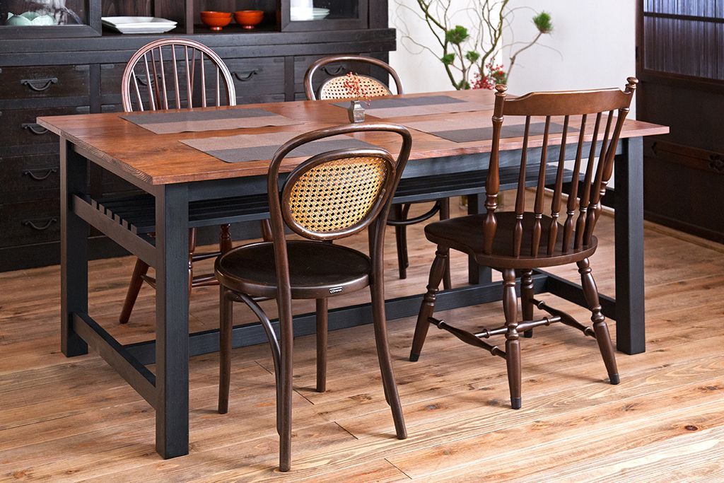 アンティーク家具　棚付き!ペイントアンティークダイニングテーブル