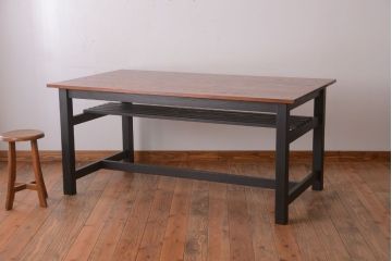 アンティーク家具　棚付き!ペイントアンティークダイニングテーブル