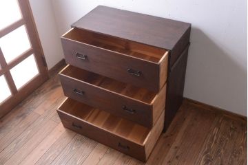 アンティーク家具　古民具・骨董　シンプルな古い衣装箪笥