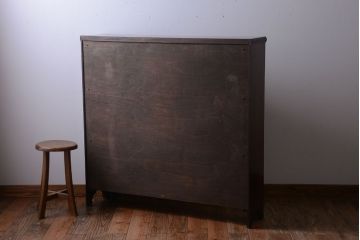 アンティーク家具　イギリスアンティーク　ウォールナット材の高級ブックケース(2)