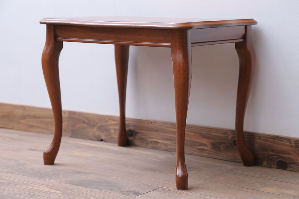 中古　イタリア製 おしゃれなデザインのサイドテーブル