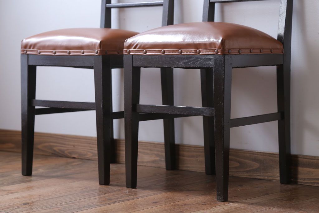 アンティーク家具　和製アンティーク　シックでおしゃれなチェア2脚セット