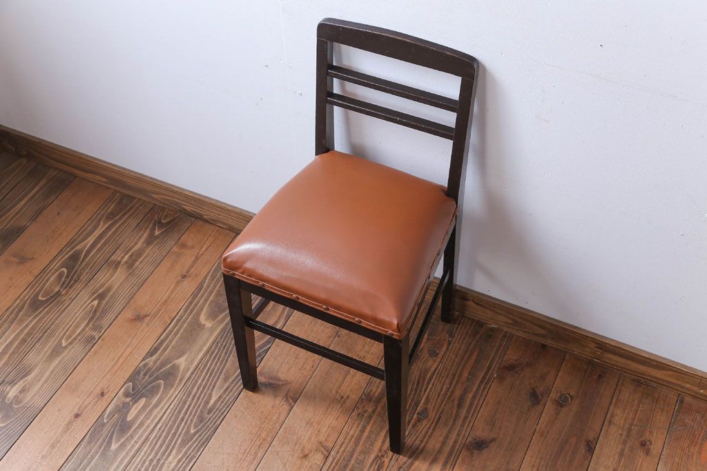 アンティーク家具　和製アンティーク　シックでおしゃれなチェア(1)