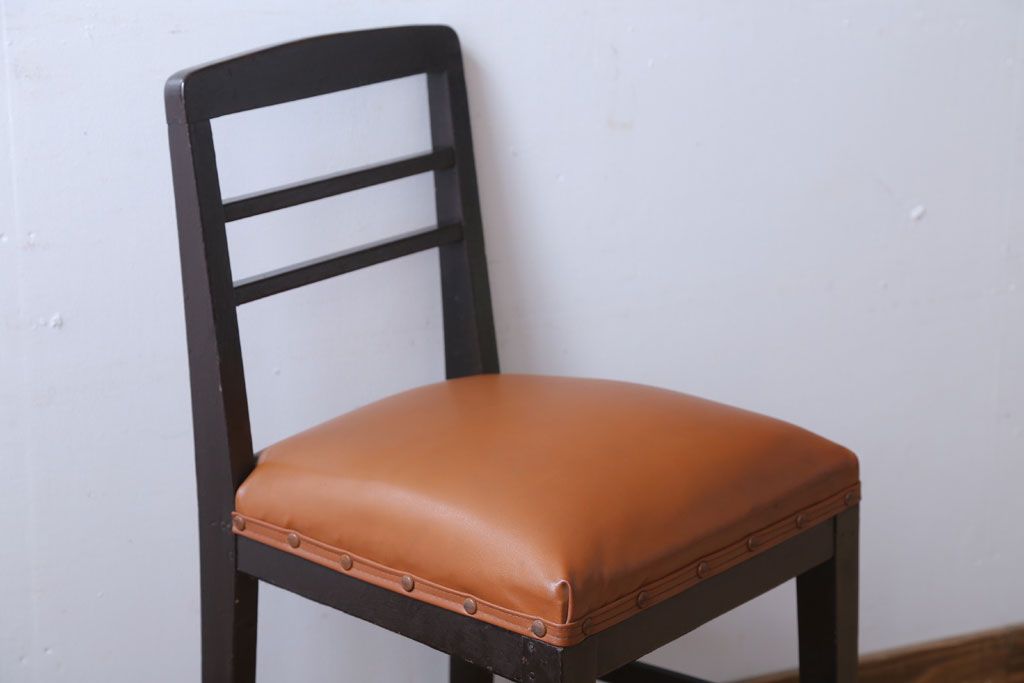アンティーク家具　和製アンティーク　シックでおしゃれなチェア(1)