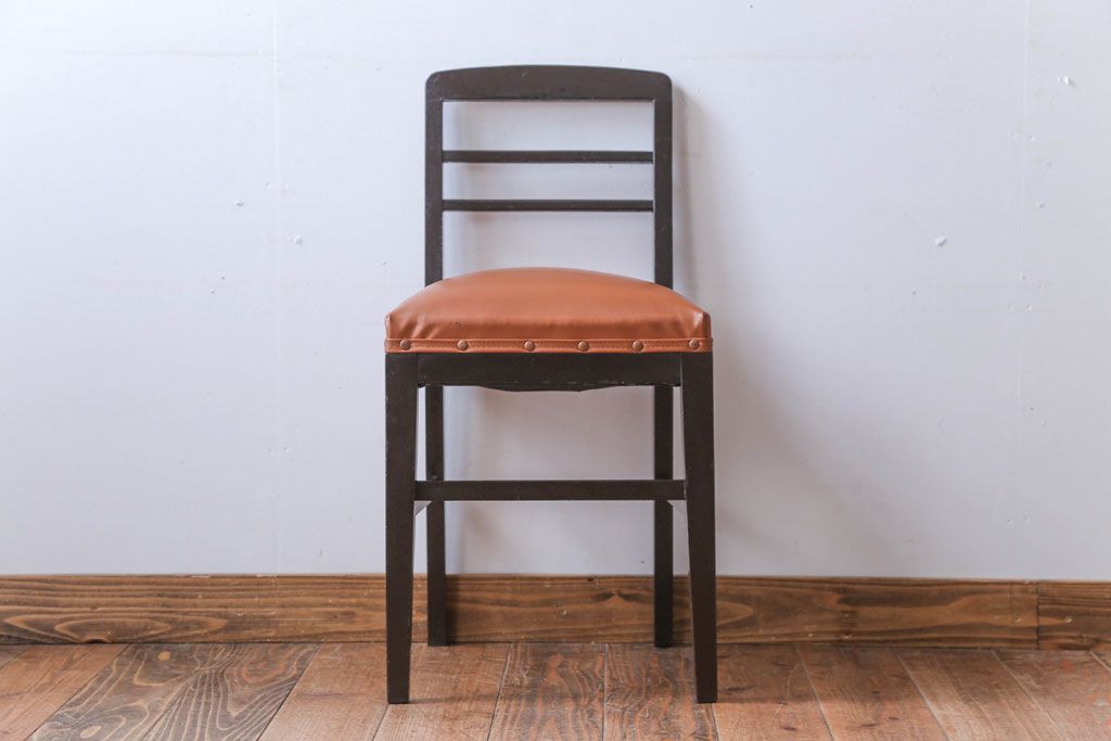 アンティーク家具　和製アンティーク　シックでおしゃれなチェア(2)