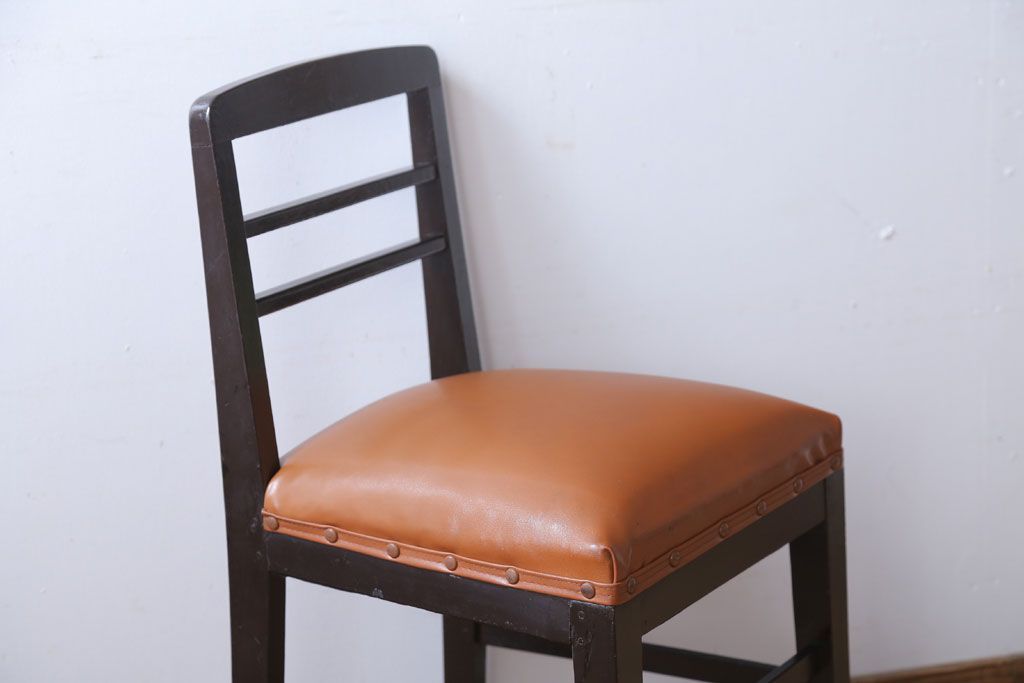 アンティーク家具　和製アンティーク　シックでおしゃれなチェア(2)