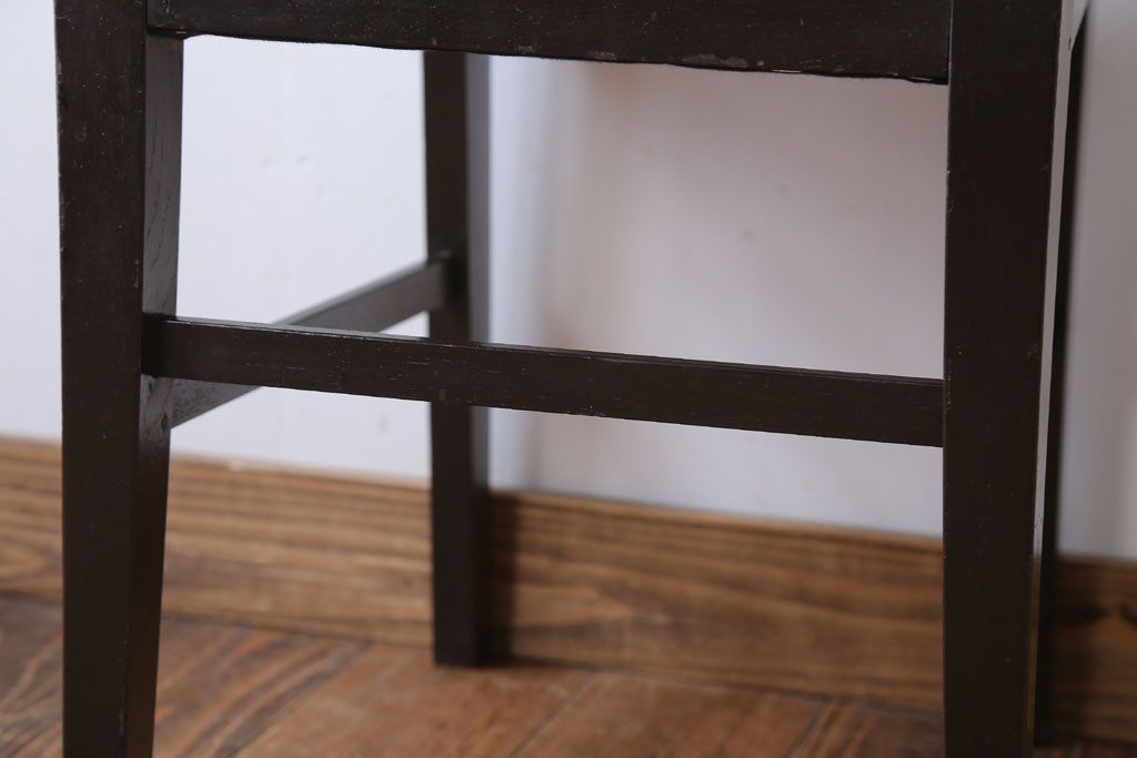 アンティーク家具　和製アンティーク　シックでおしゃれなチェア(2)