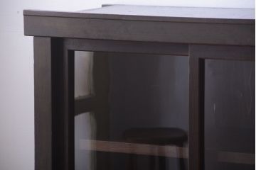 アンティーク家具　古民具・骨董　珍品!小振りな水屋戸棚