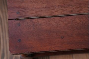 アンティーク家具　イギリスアンティーク　重厚なオーク材の2wayチェア(脚立)