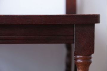 アンティーク家具　イギリスアンティーク　重厚なオーク材の2wayチェア(脚立)