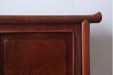 中古　民芸家具　小ぶりな唐木の飾り棚(茶棚)
