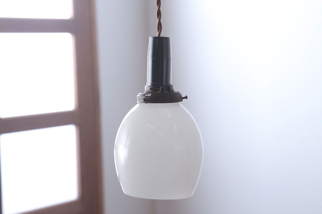 アンティーク　シンプルでおしゃれな吊り下げ天井照明(2)