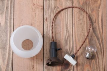 アンティーク　シンプルでおしゃれな吊り下げ天井照明(2)