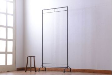 ラフジュ工房オリジナル　シンプルなアイアンハンガーラック【小】(2)