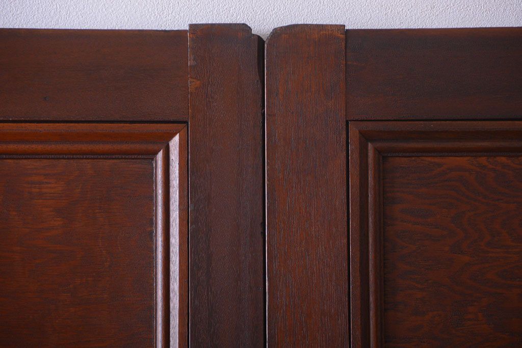 和製アンティーク　背のたかい洋風引き戸4枚セット