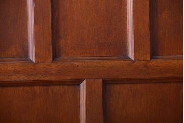 和製アンティーク　洋風な木製引き戸(板戸)