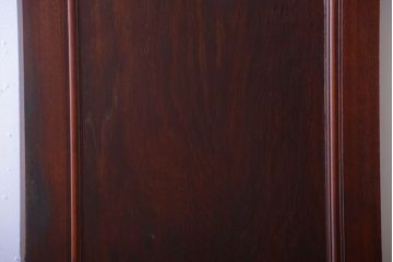 和製アンティーク　シックな深い色合いのドア