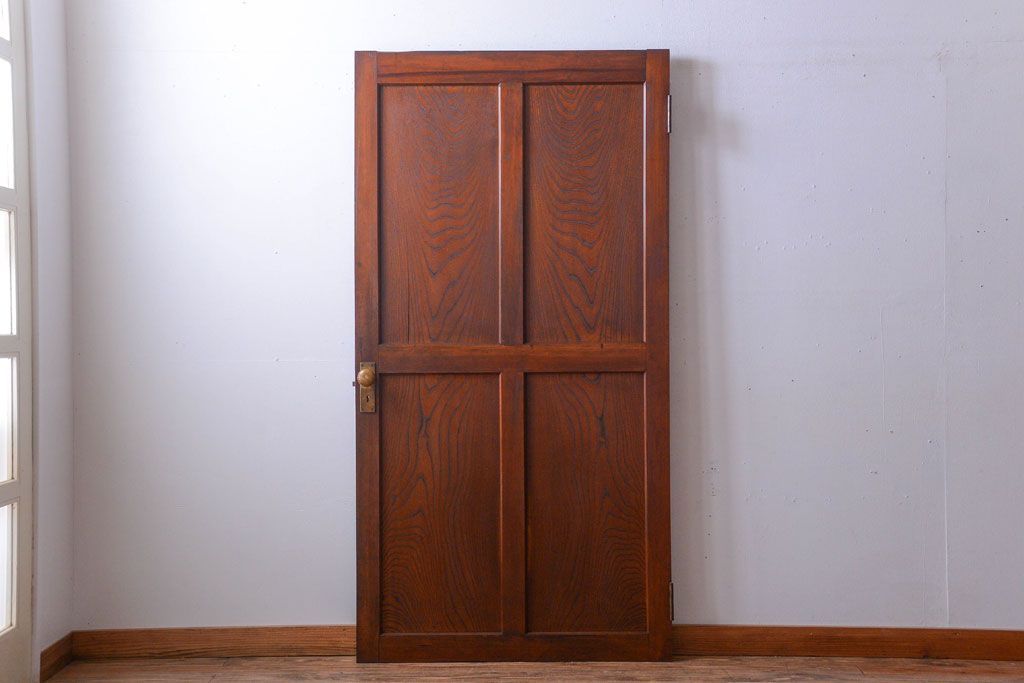 古民具・骨董　重厚な太い框の高級アンティークドア