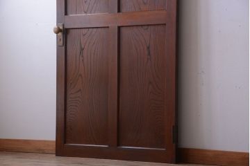 古民具・骨董　重厚な太い框の高級アンティークドア