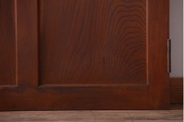 古民具・骨董　重厚な太い框の高級アンティークドア